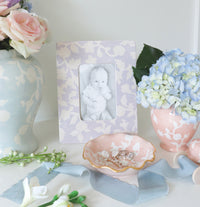 Chinoiserie Dreams Scalloped Bowls with 22K Gold Accent (Various Colors)