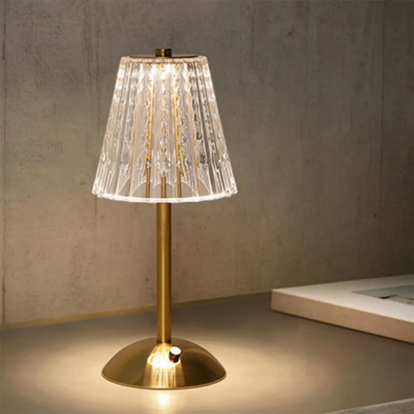 Crystal Retro Rechargeable Table Lamp
