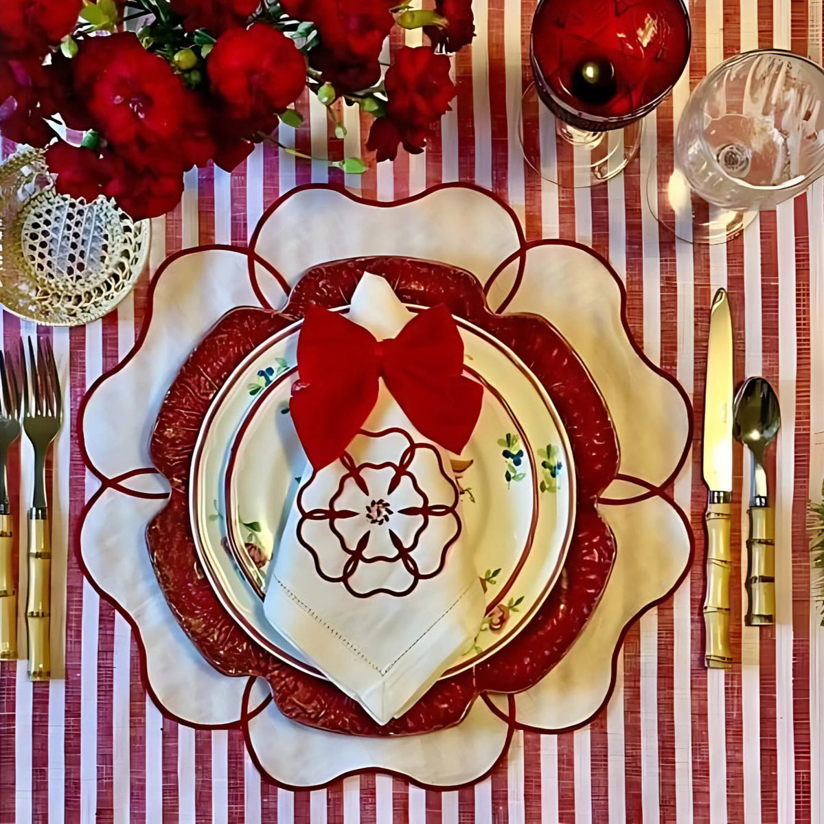 Eterna Ivory Red Flower Linen Placemat & Napkin Set