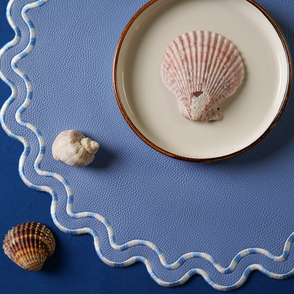 Elysian Light Blue Round Faux Leather Placemat