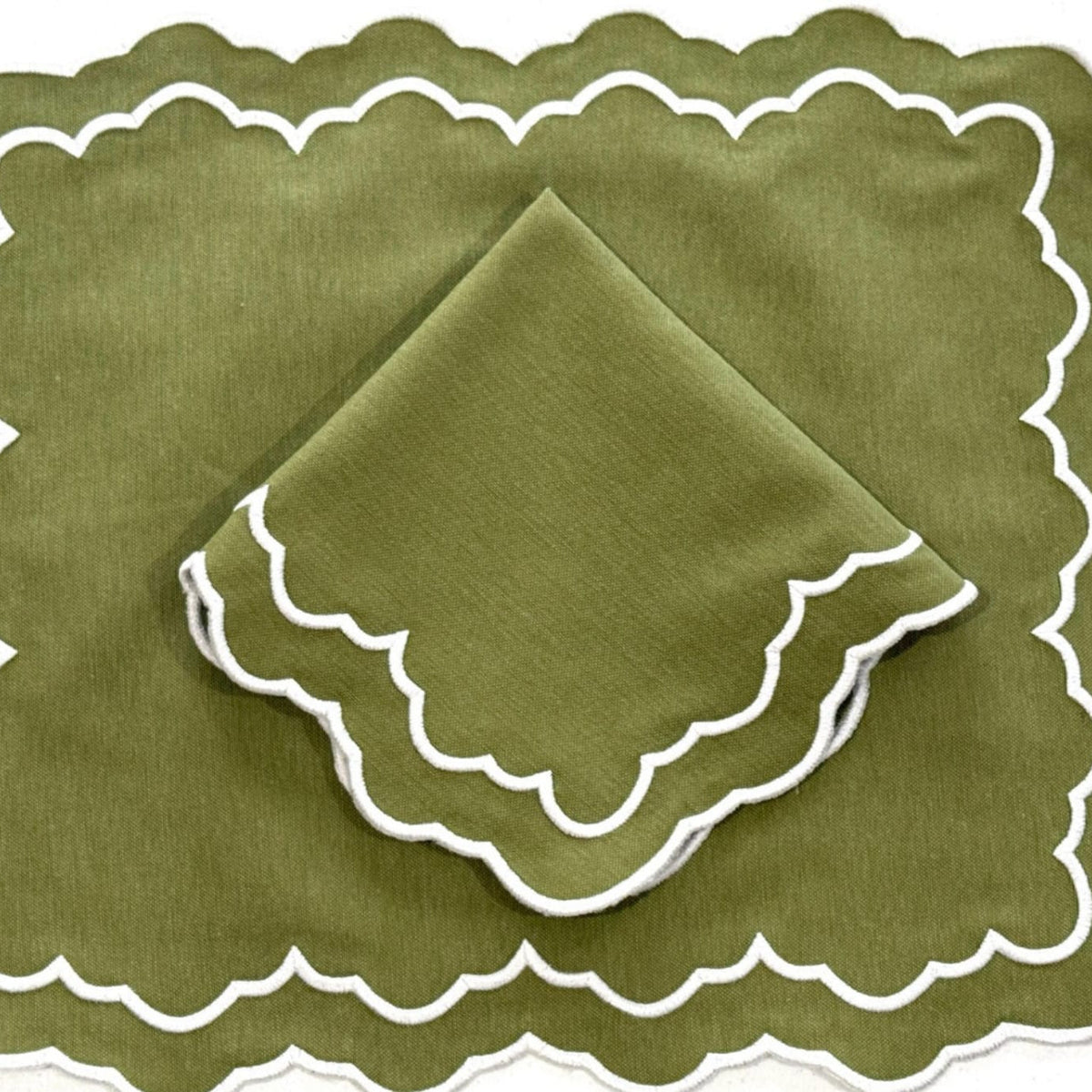 Elara Green Rectangle Fabric Placemat & Napkin Set