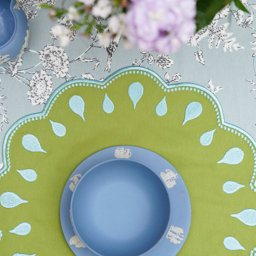 Droplet Green Round Fabric Placemat