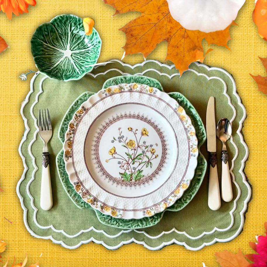 Green Rectangle Scalloped Placemat