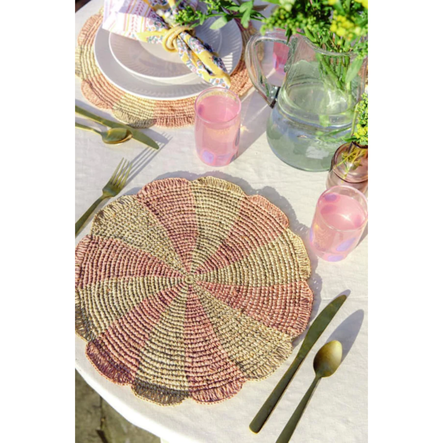 Round Pinwheel Crochet Pink Raffia Placemat