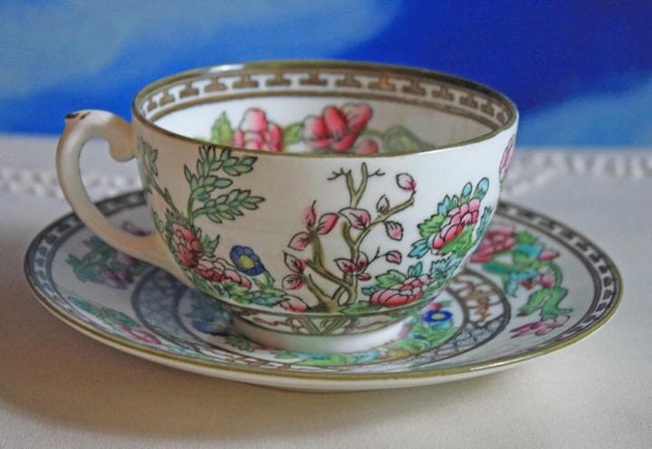 Vintage Coalport England Cups & Saucers – Set of 4 Fine Porcelain