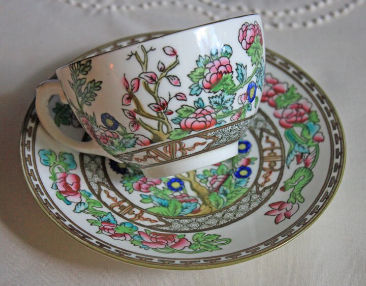 Vintage Coalport England Cups & Saucers – Set of 4 Fine Porcelain