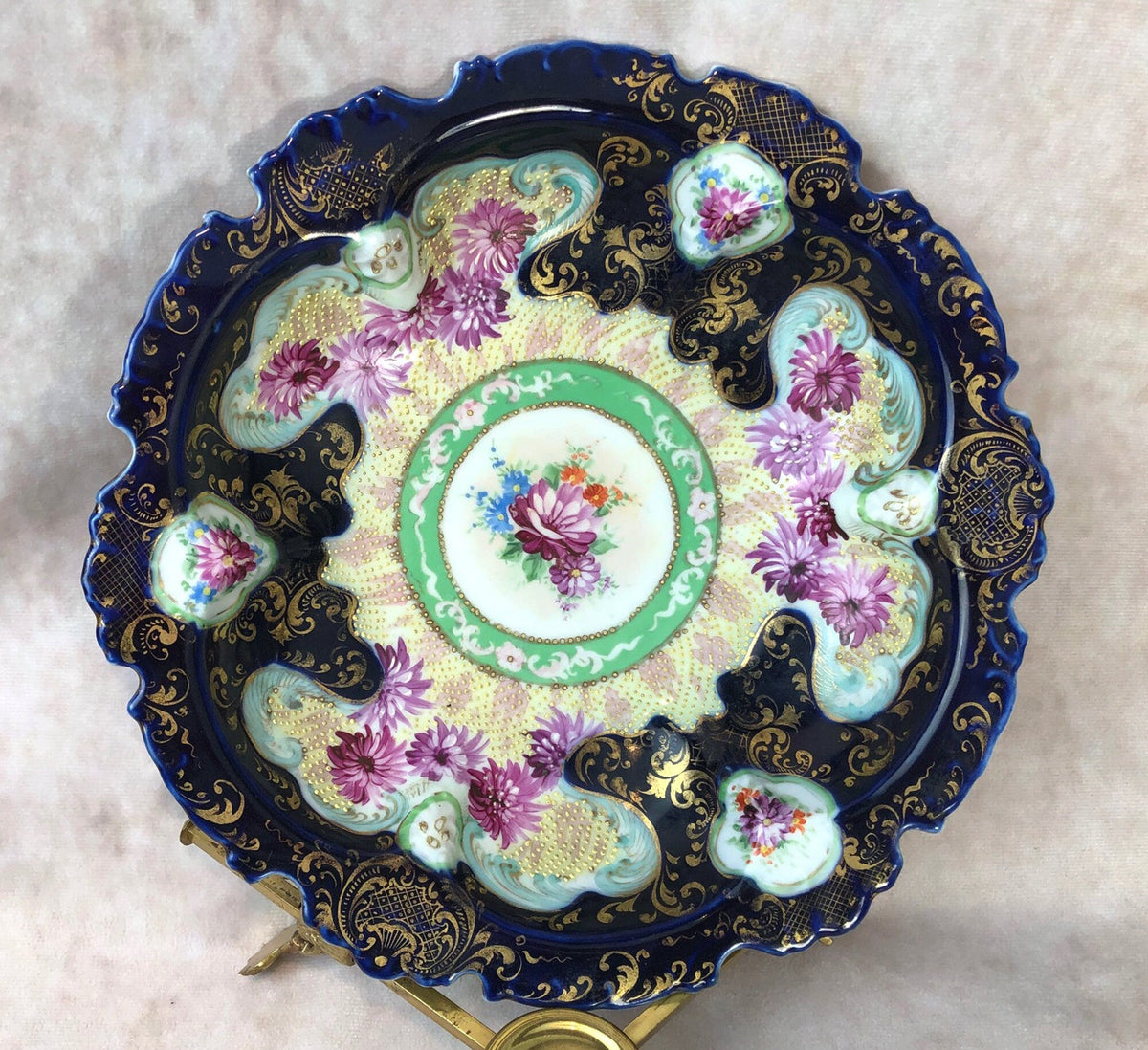 Antique Hand Decorated Bowl with Stand – Scalloped Rim & 22K Gold Detailing