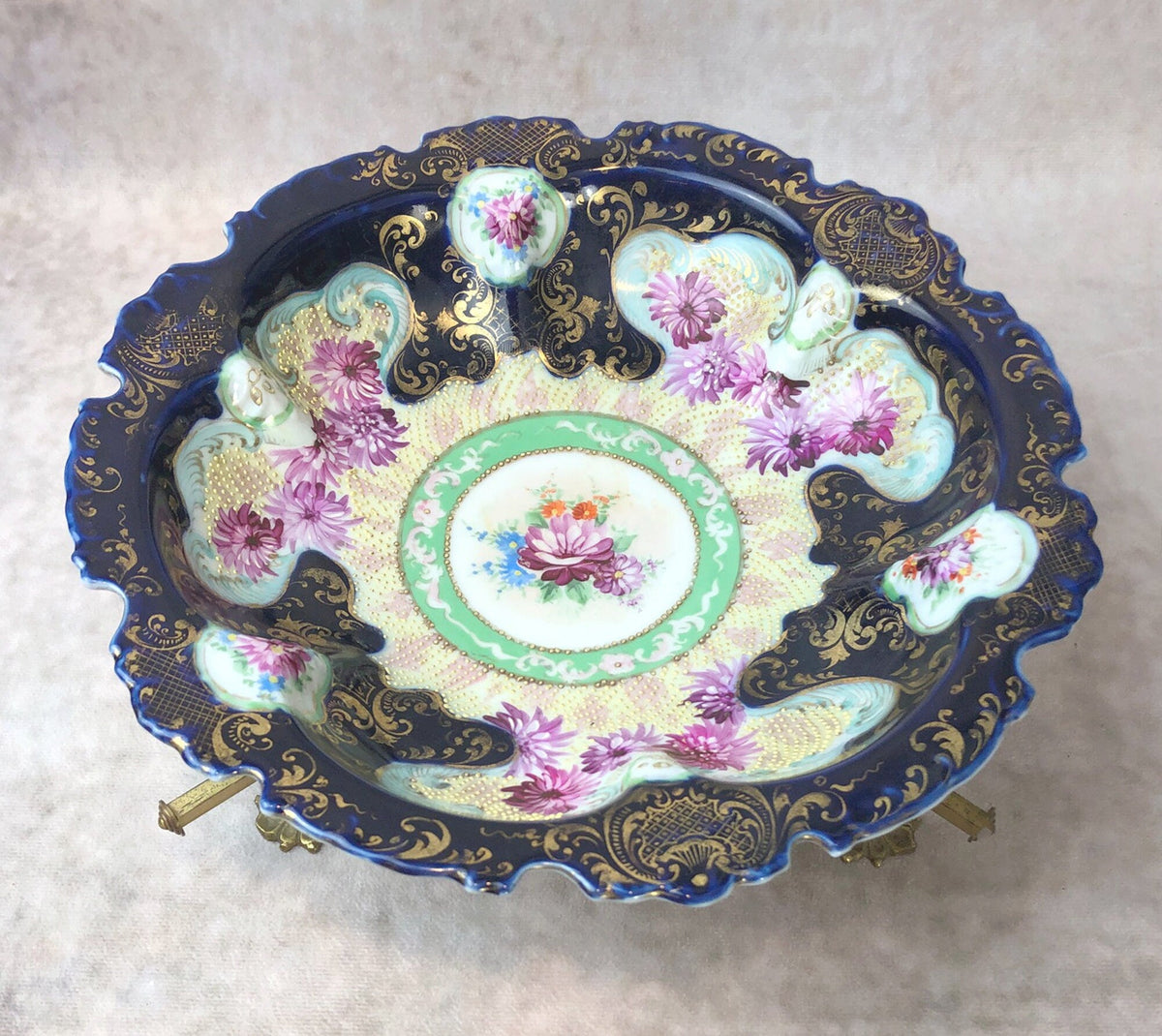 Antique Hand Decorated Bowl with Stand – Scalloped Rim & 22K Gold Detailing