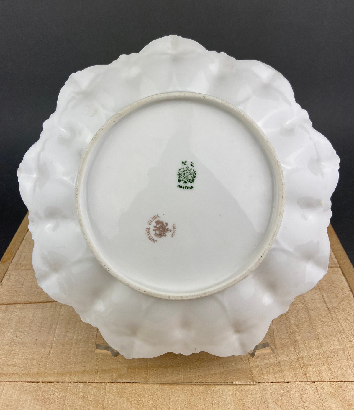 Antique Imperial Vienna Hand Painted Plate – M.Z. Austria (1900–1909)