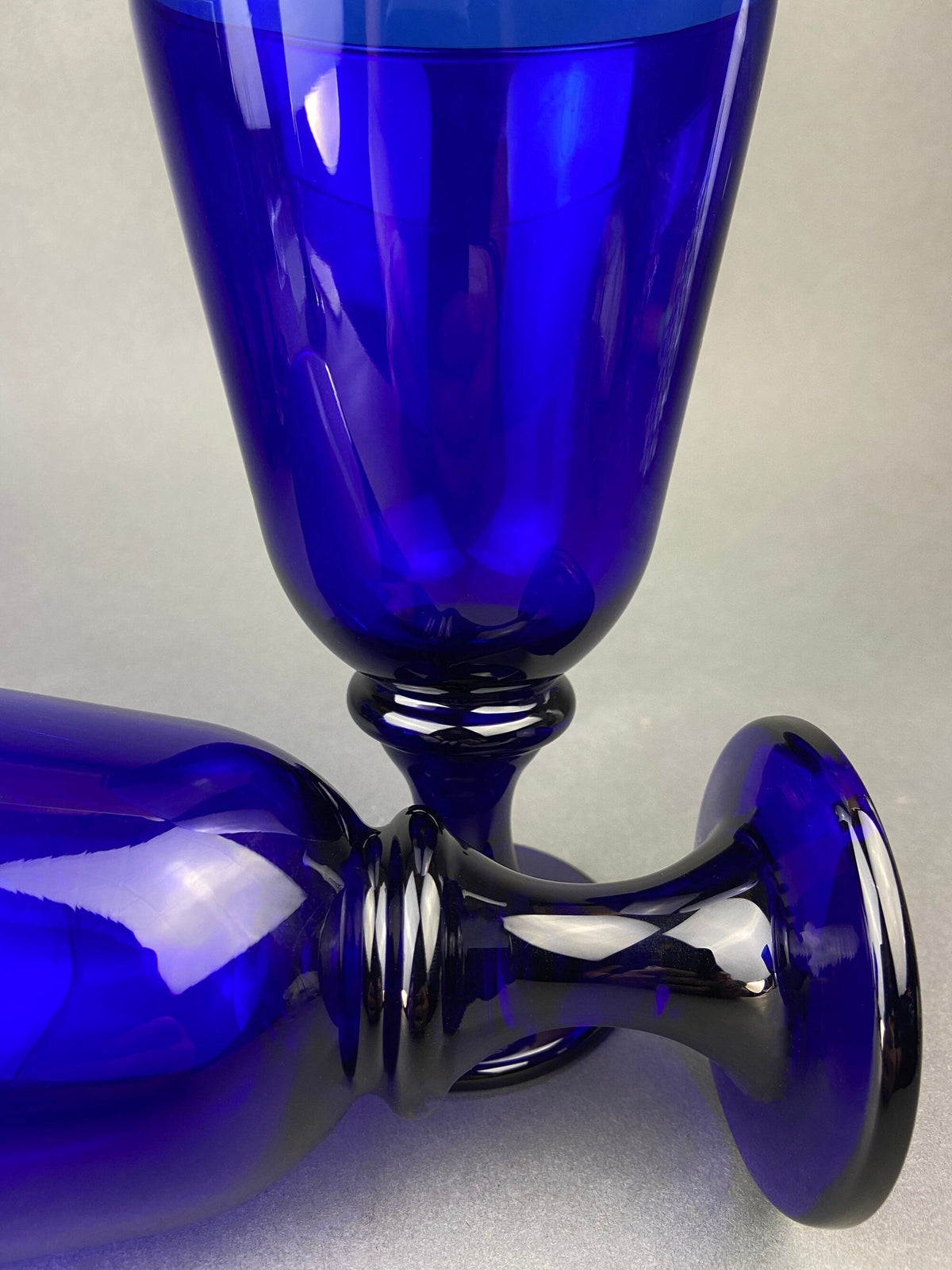 Cobalt Blue Glass Water Goblets – Set of 8 Contemporary Stemware