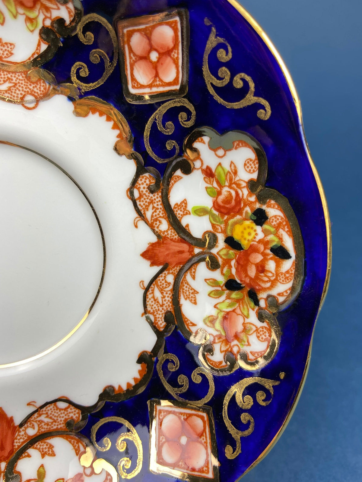 Vintage Royal Albert Bone China Cup & Saucer – Heirloom Pattern England