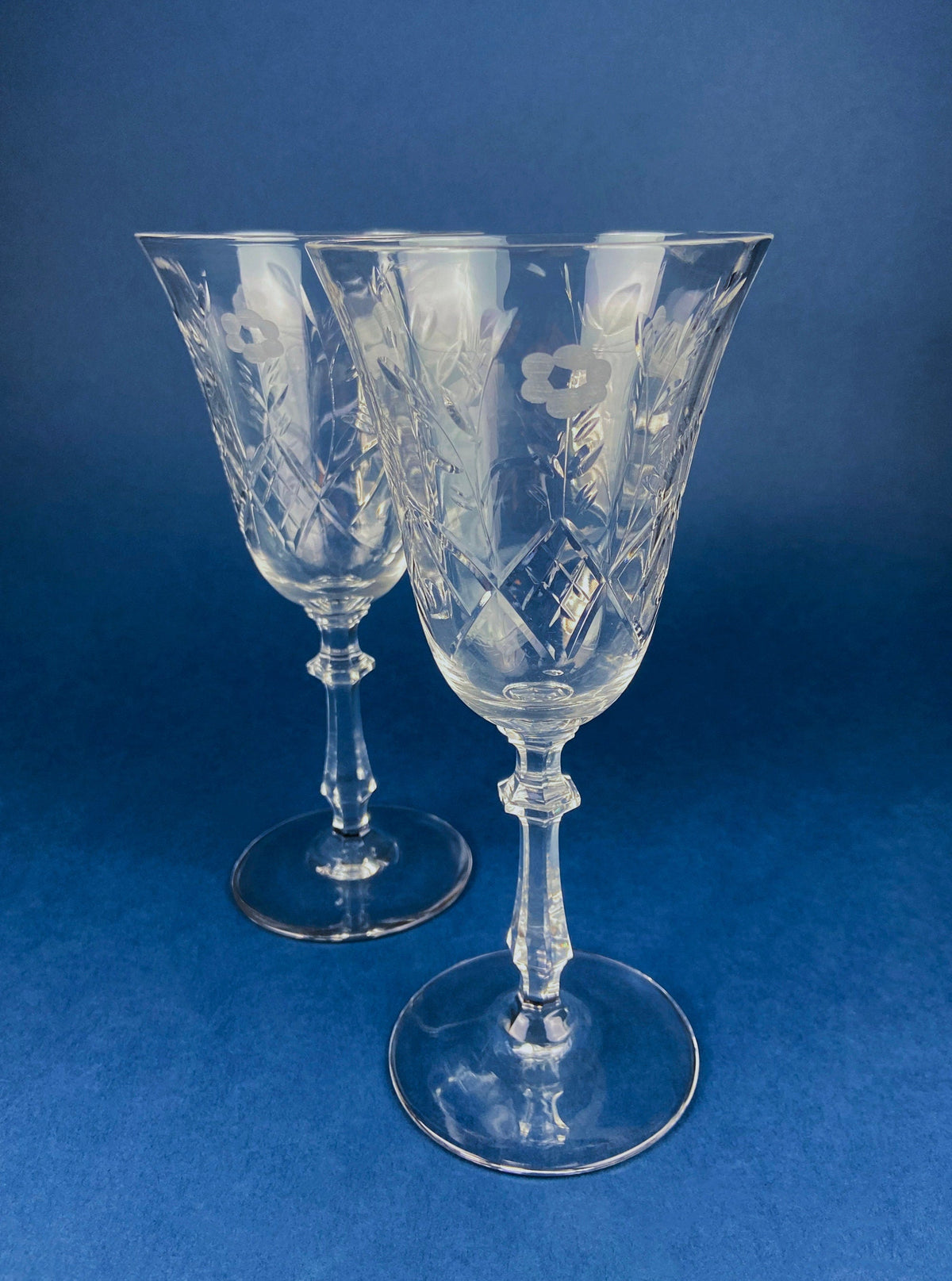 Vintage Heisey “Danish Princess” Crystal Goblets – Set of 8