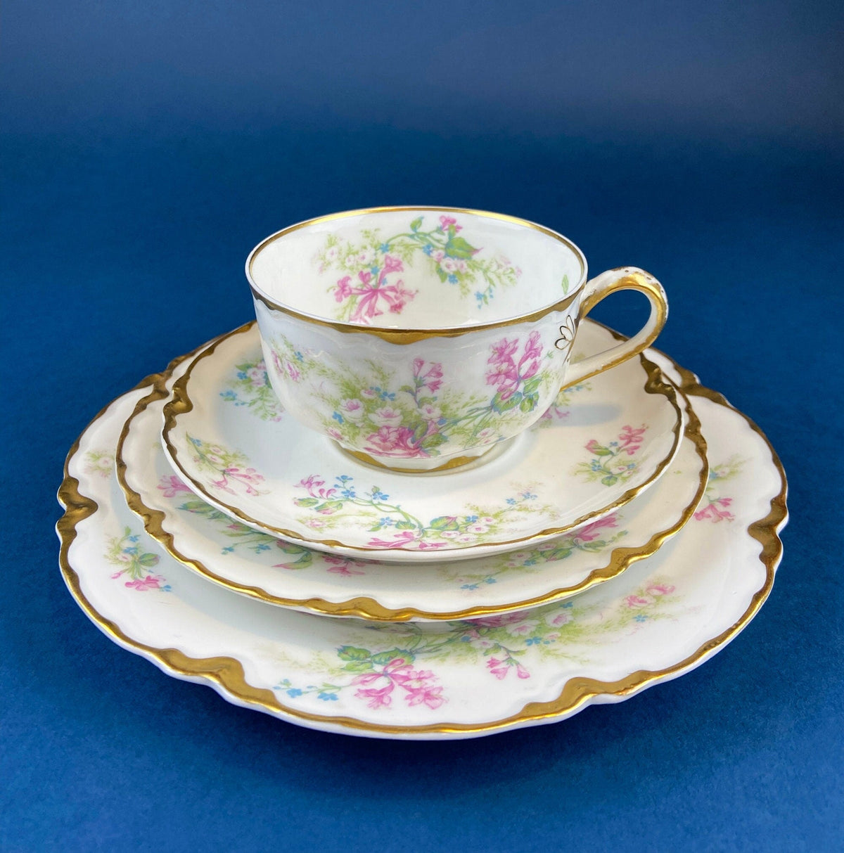 M&K Austria Porcelain Cup & Saucer – Rose Garlands and Heart Handle