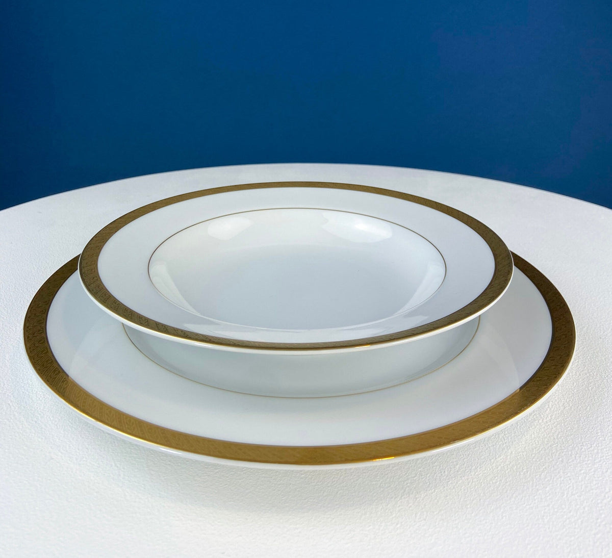 Sango Spun Gold China Set – White & Gold Dinnerware Collection