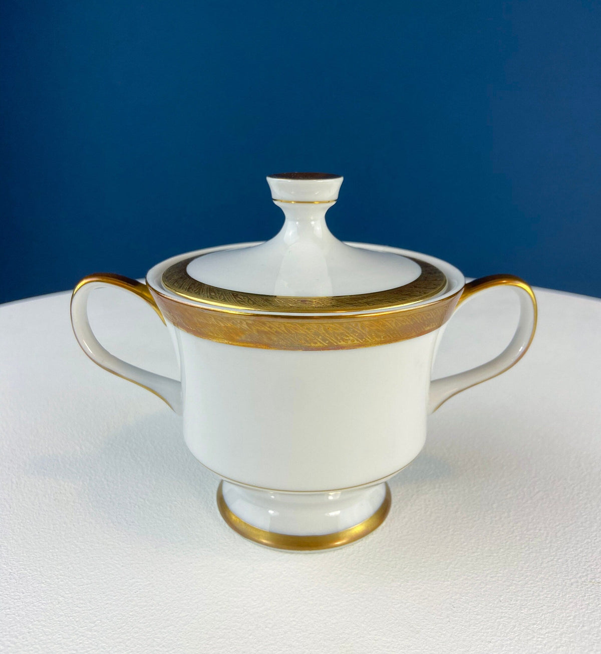 Sango Spun Gold China Set – White & Gold Dinnerware Collection