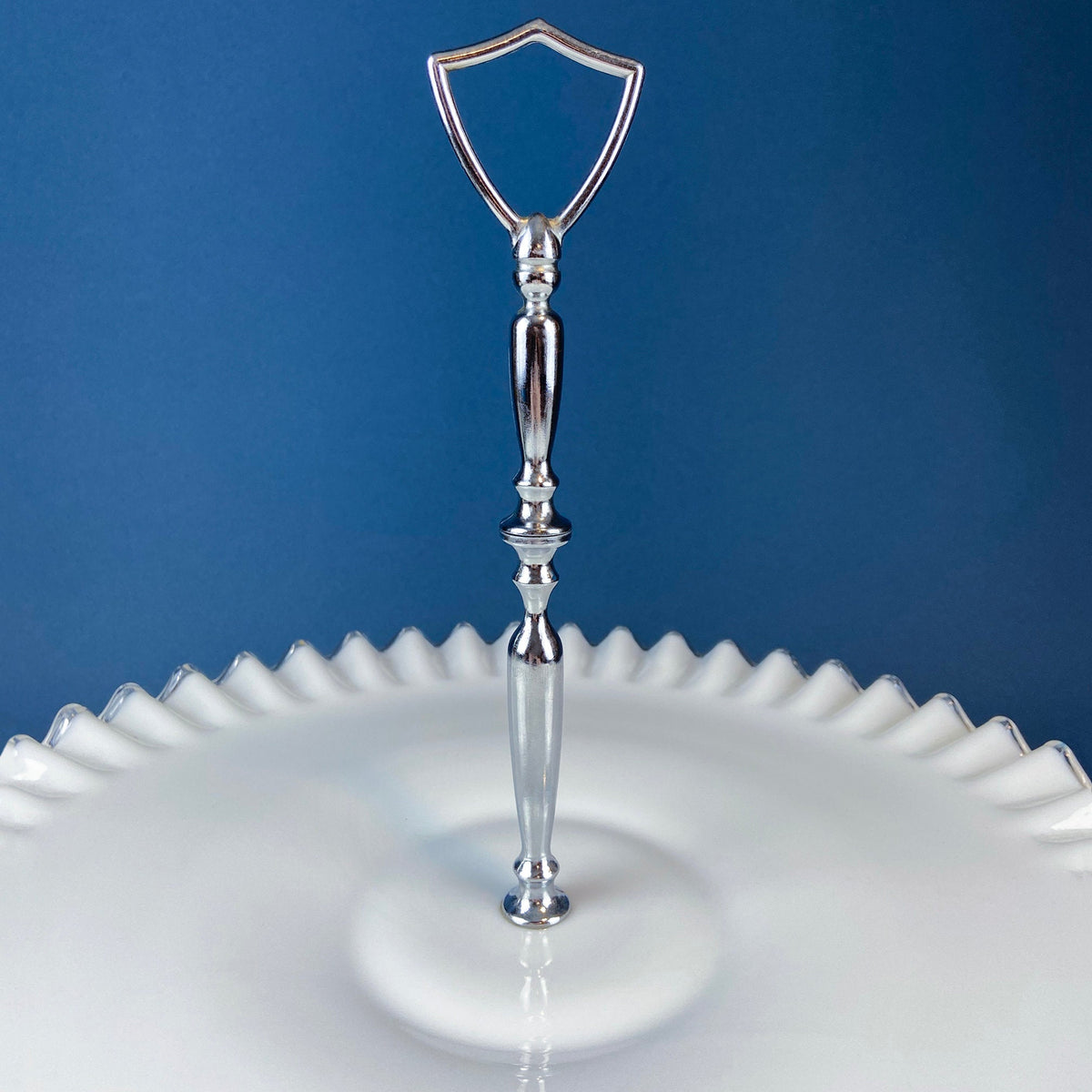 Fenton Silver Crest Milk Glass Serving Stand – Ruffled Edge