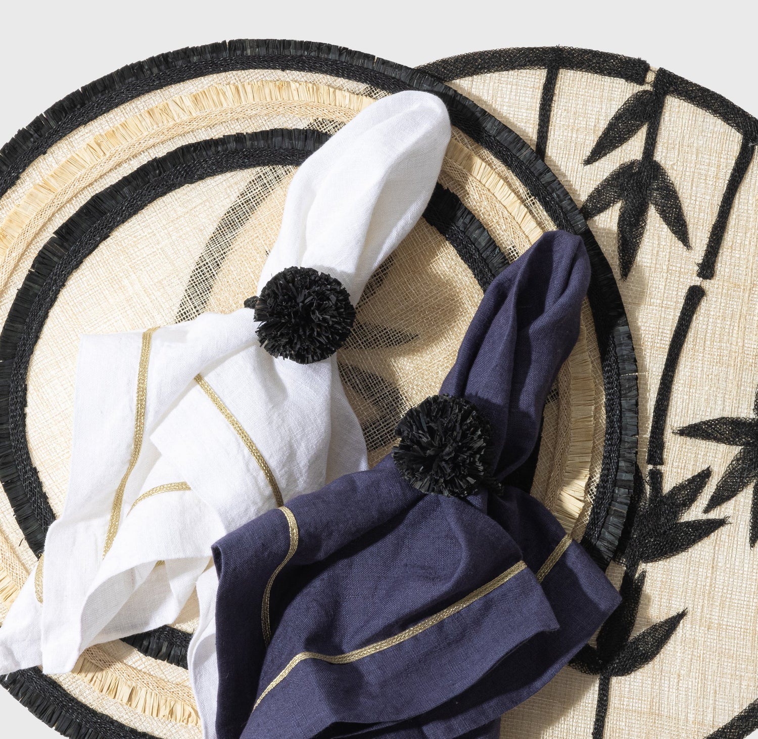 Straw Pompom Napkin Rings – Black (Set of 4)