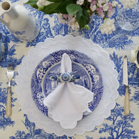 White Scalloped Placemat & Napkin Set