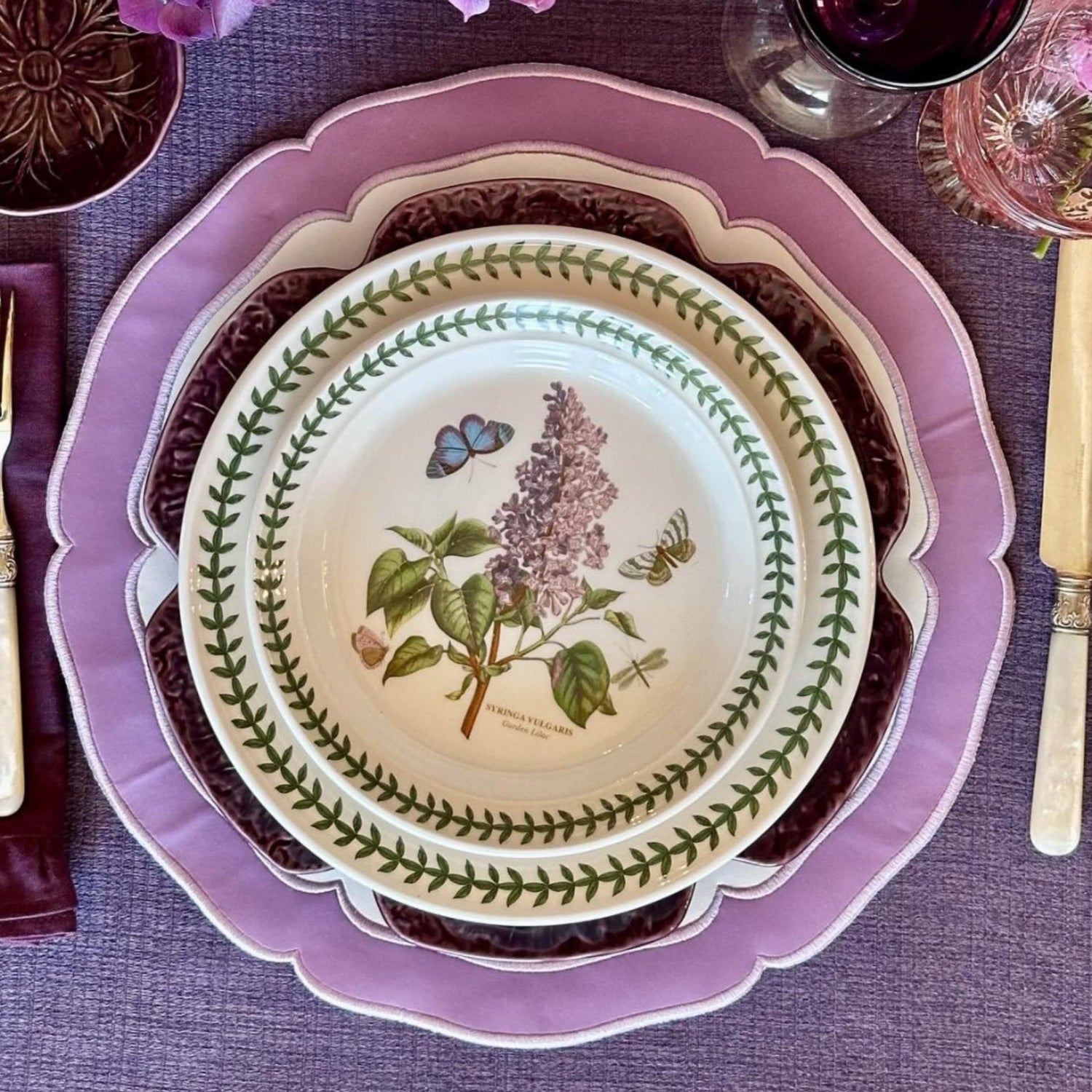 White & Purple Round Faux Leather Placemat