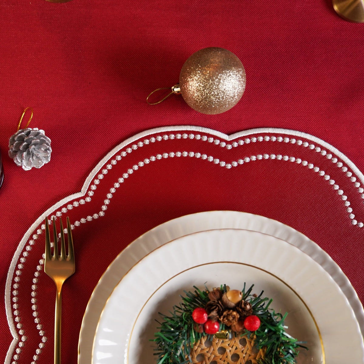Nurture Red Scalloped Faux Leather Placemat