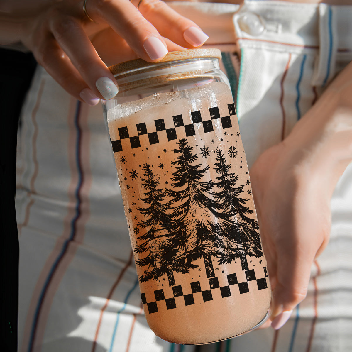 Retro Christmas Tree Cup