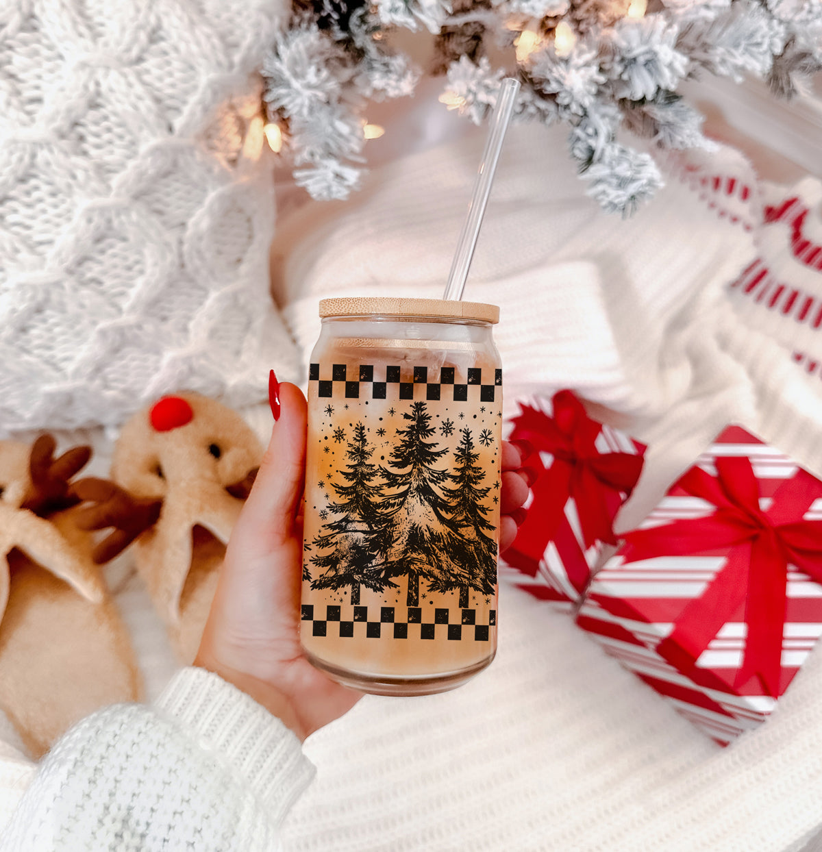 Retro Christmas Tree Cup