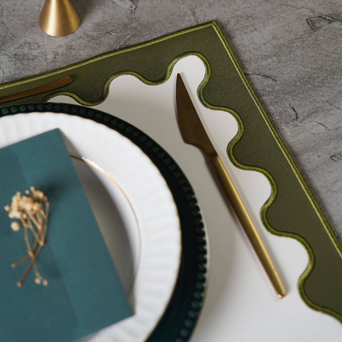 Lustre Dark Green Rectangle Faux Leather Placemat