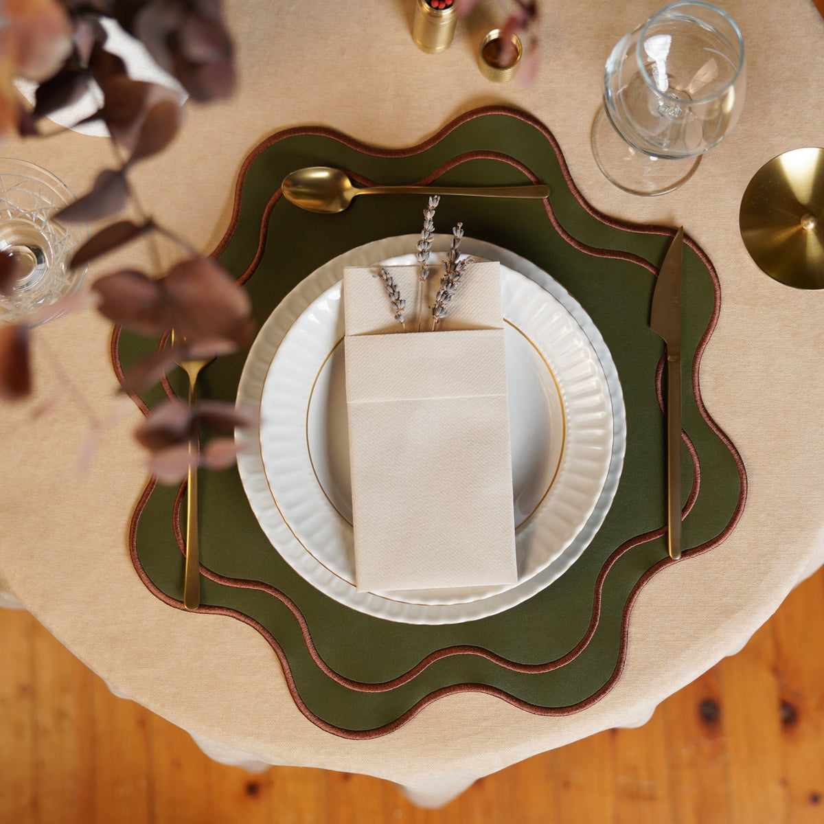 Haven Dark Green Wavy Edge Faux Leather Placemat