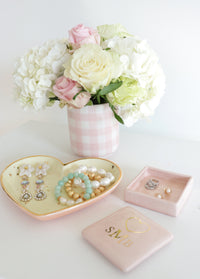 Gingham Vase (Various Colors Available)