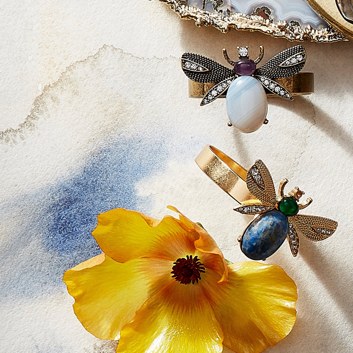 Etched Wing Bug Skinny Napkin Rings – Agate (Set of 4)