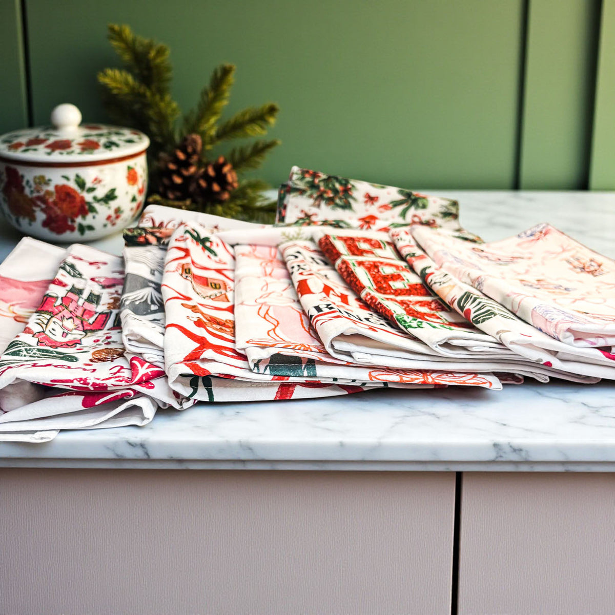 Merry Bright Coquette Kitchen Towel