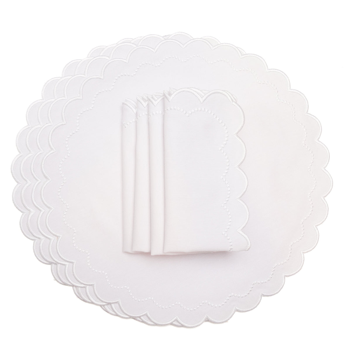 White Scalloped Placemat & Napkin Set
